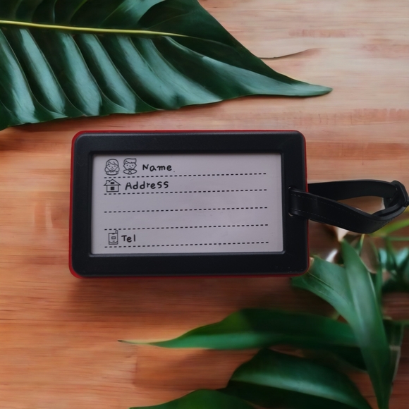 V.I.P Luggage Tag - Picture 2 of 2